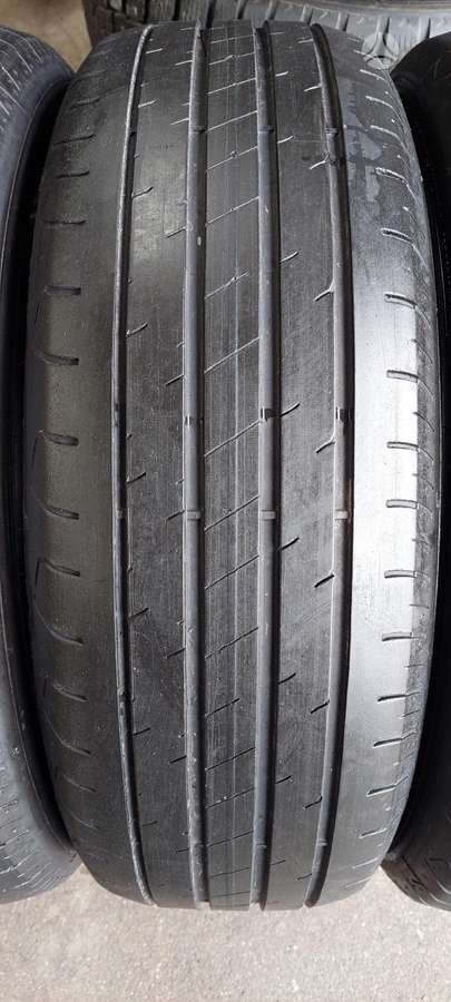 Goodyear, vasarinės 215/65 R17