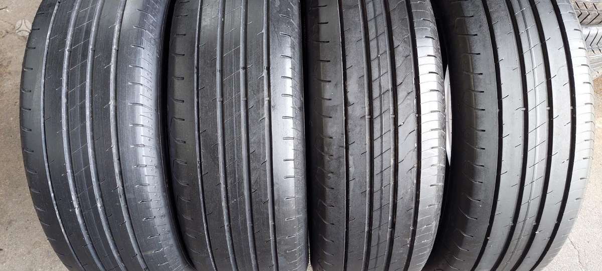 Goodyear, летние 215/65 R17