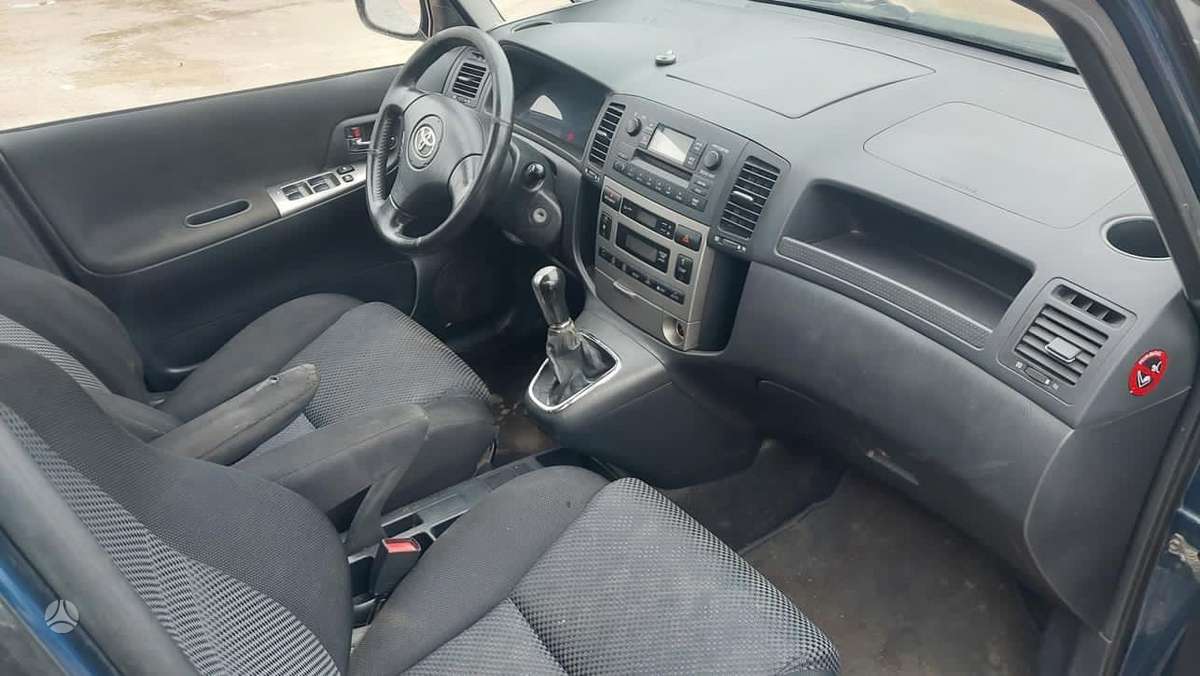 Toyota Corolla Verso