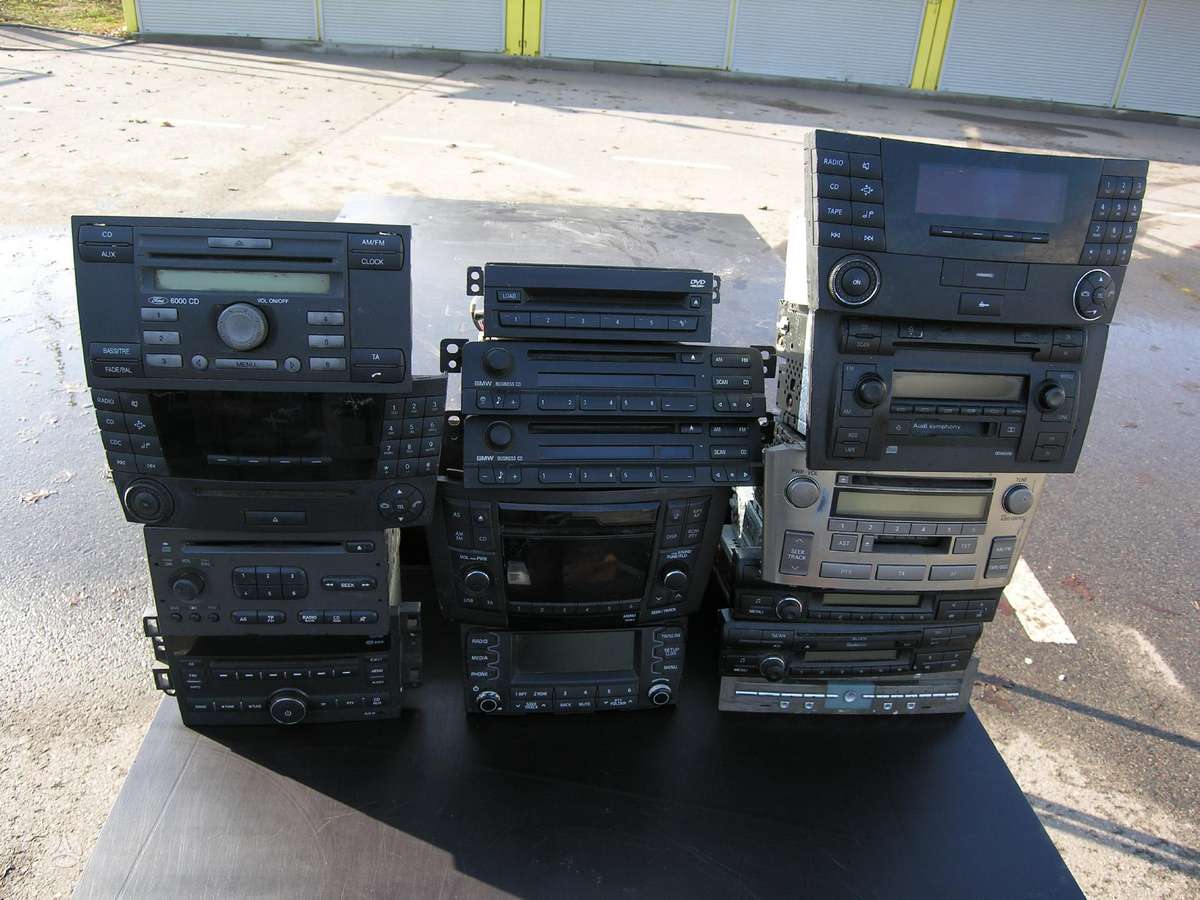 Skoda AUTO  SWING , AUTO STREAM ,  AUTO  BLUES, cd / mp3 grotuvai