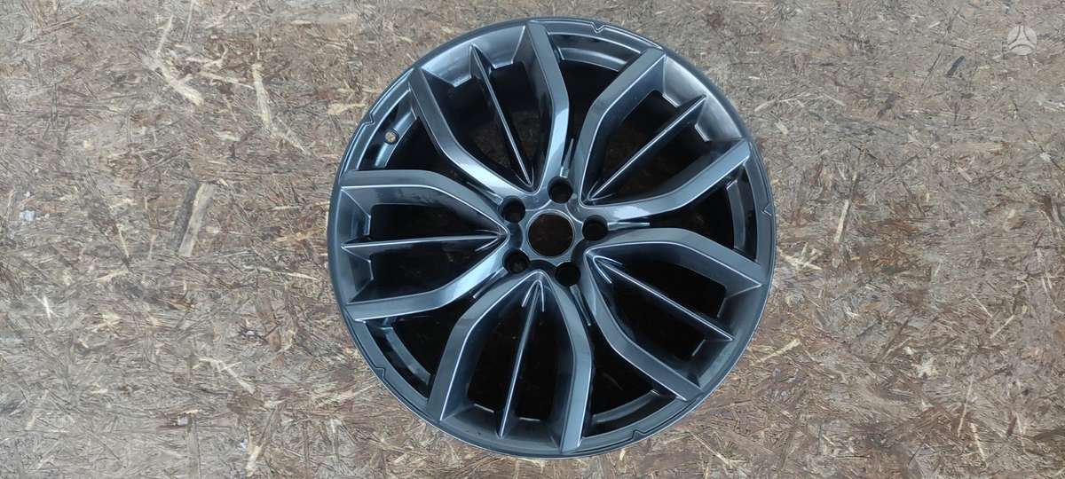 Maserati Levante, 670112463, Cen13669
