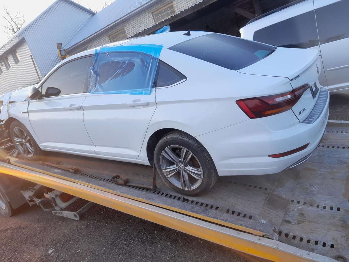 Volkswagen Jetta for parts