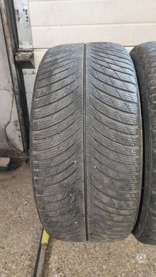 Michelin +255/40-20, winter 295/35 R20