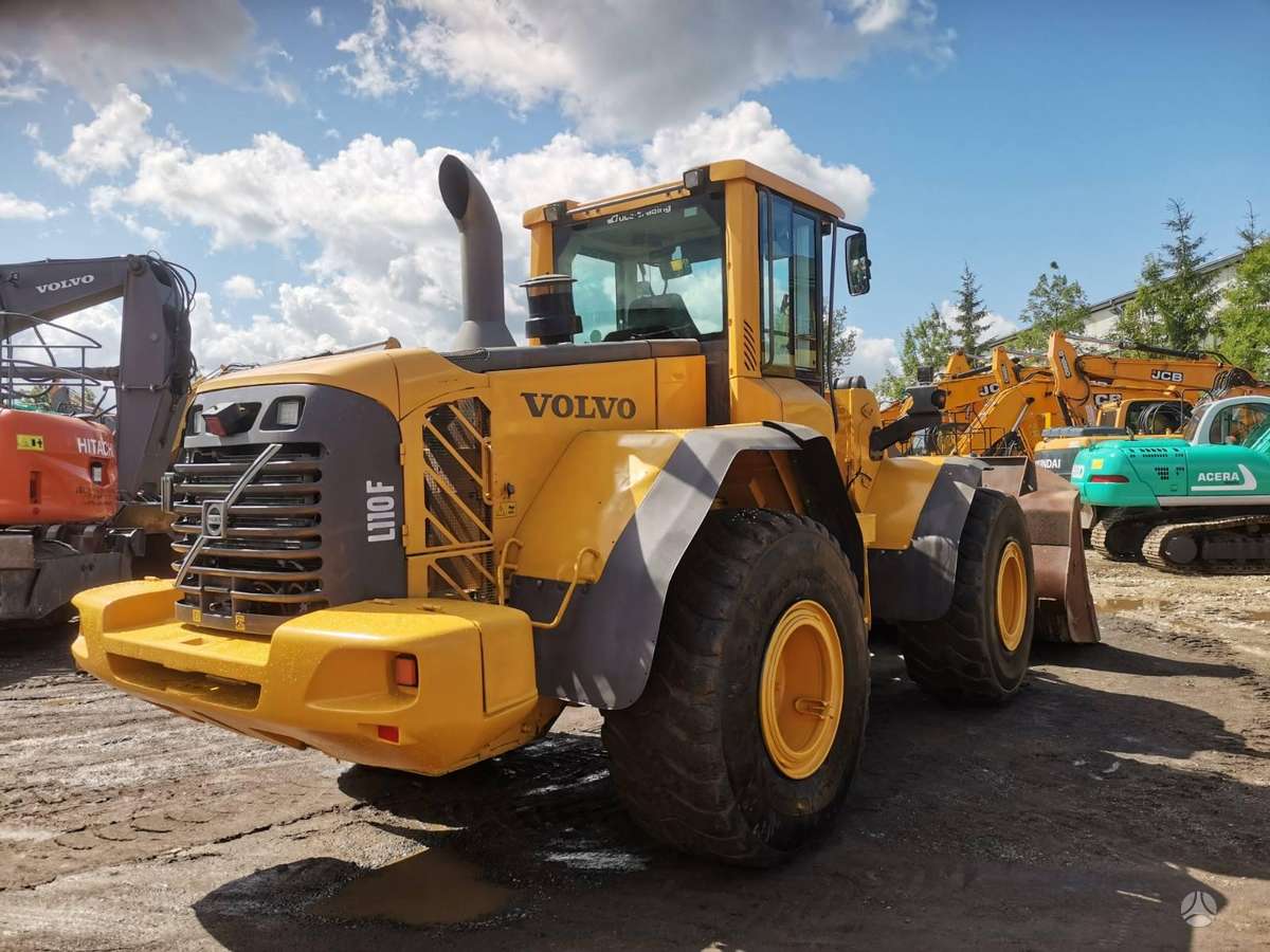 Volvo L110 F, frontal loader