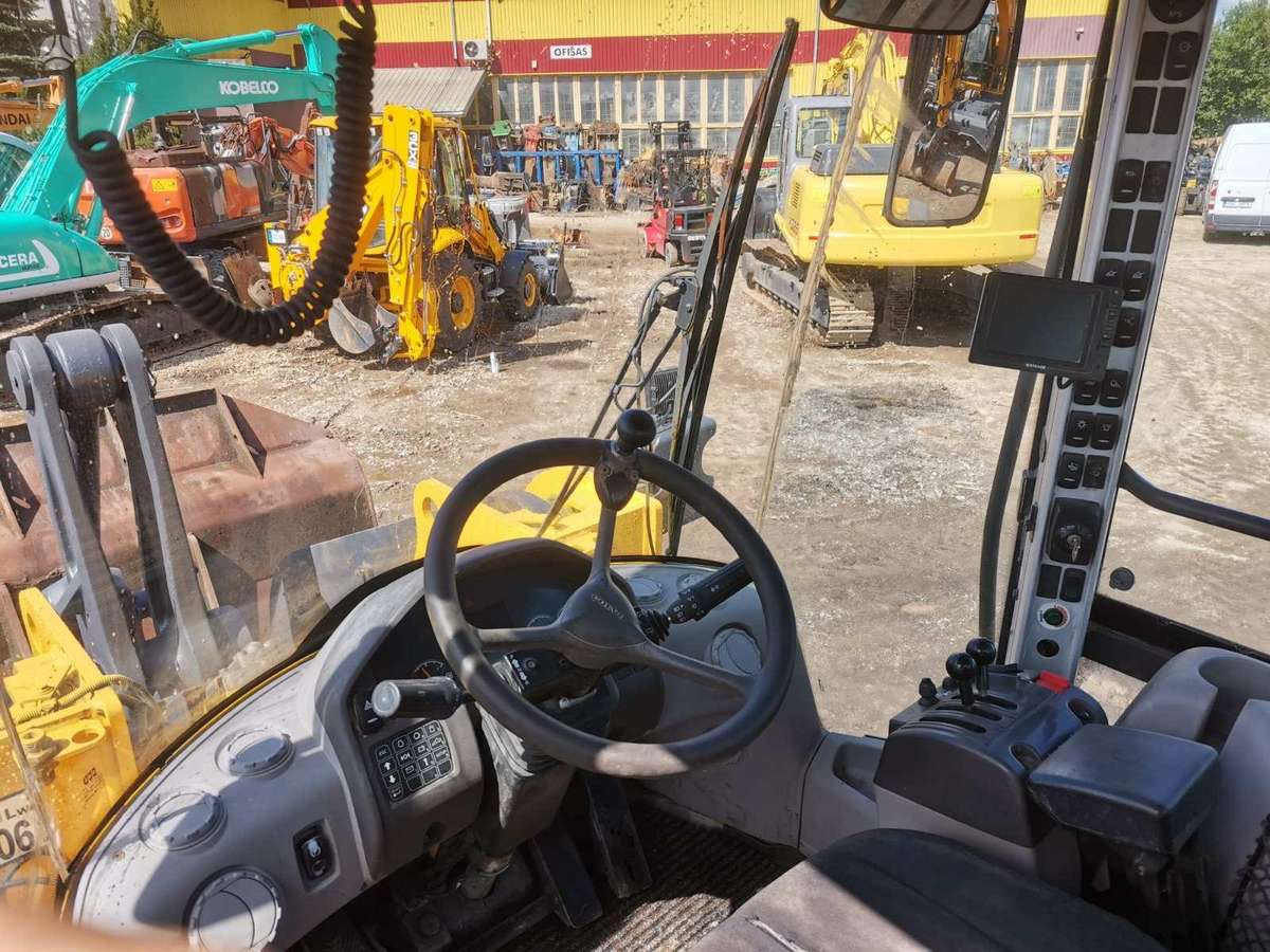 Volvo L110 F, frontal loader