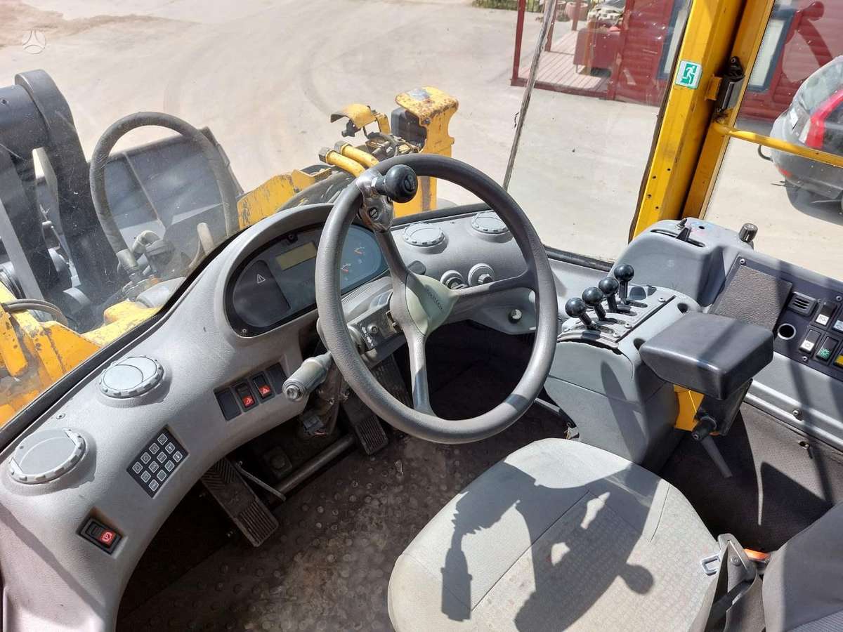 Volvo L180 E, фронтальные погрузчики