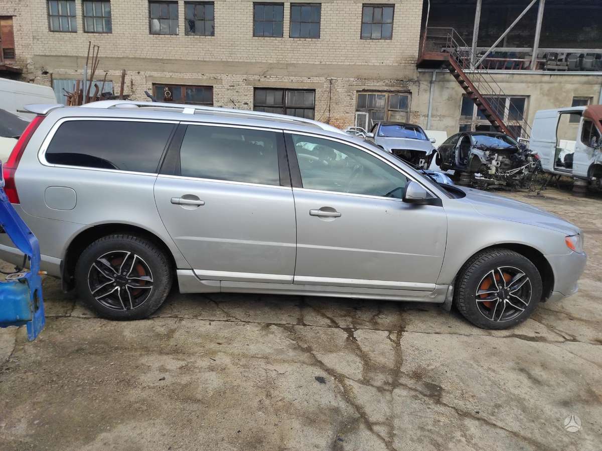 Volvo V70