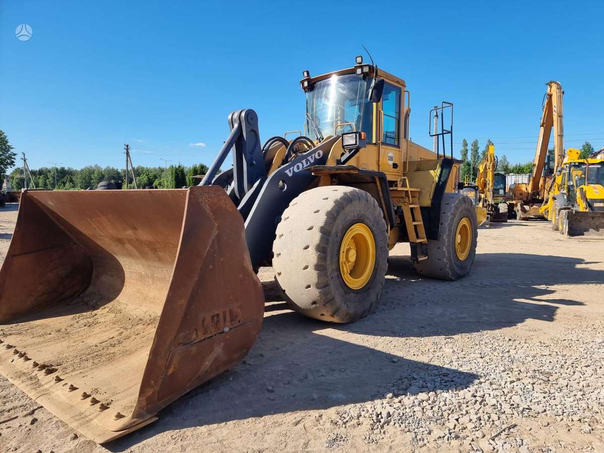 Volvo L180 E, frontal loader