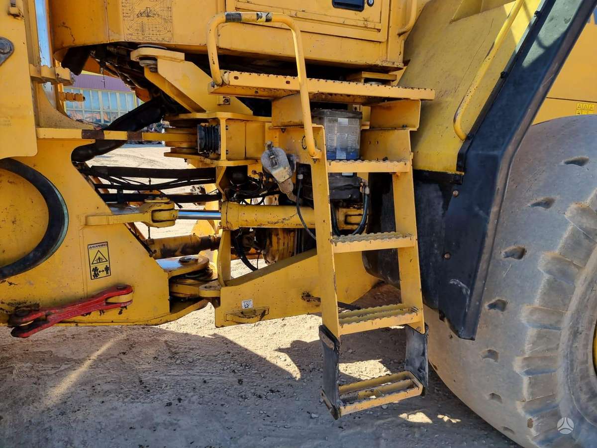 Volvo L180 E, frontal loader