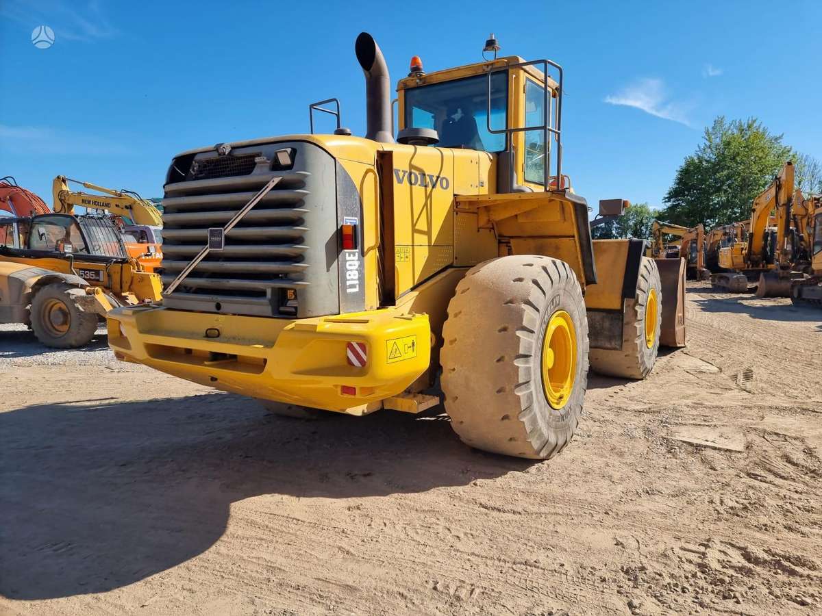 Volvo L180 E, фронтальные погрузчики