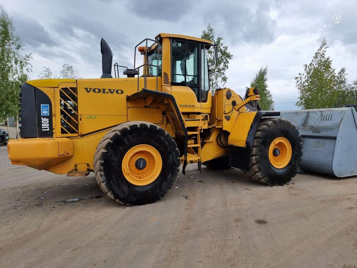 Volvo L180 F, frontal loader