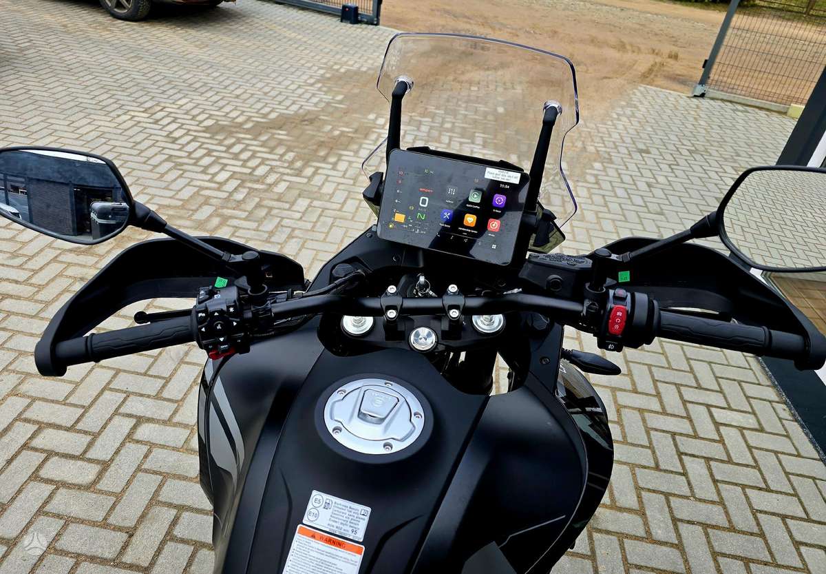 CFMOTO 800 Explore 799cc, enduro / adventure
