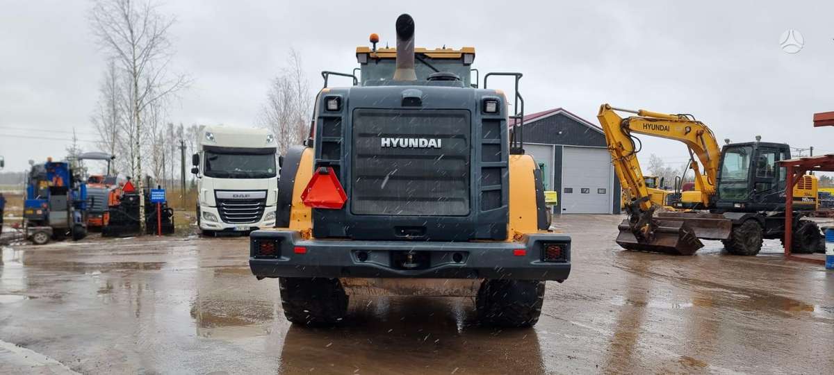 Hyundai HL 970, фронтальные погрузчики
