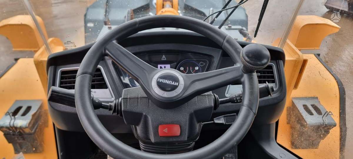 Hyundai HL 970, фронтальные погрузчики