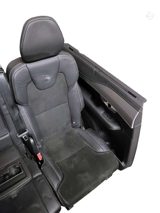 Volvo XC90 детали салона