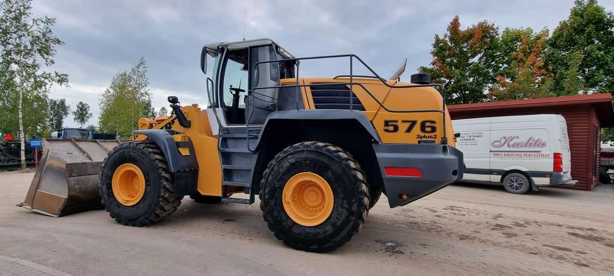 Liebherr L576 2PLUS2, frontaliniai krautuvai