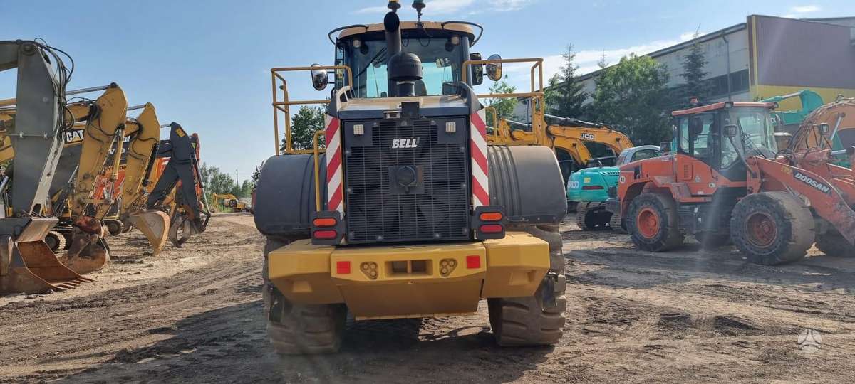 Bell L 2106E, frontaliniai krautuvai