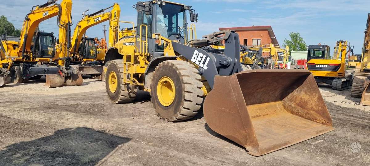 Bell L 2106E, фронтальные погрузчики