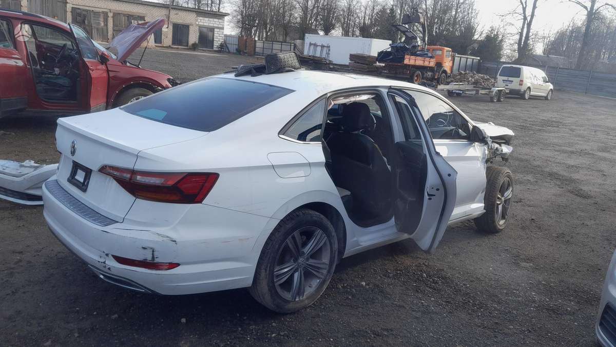 Volkswagen Jetta for parts