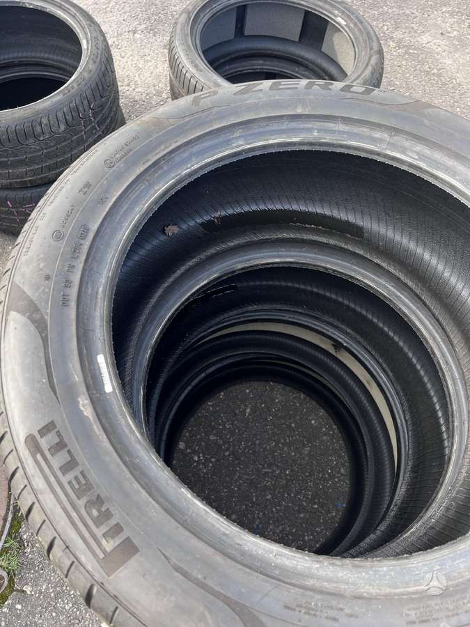 Pirelli P zero PZ4, летние 285/45 R20