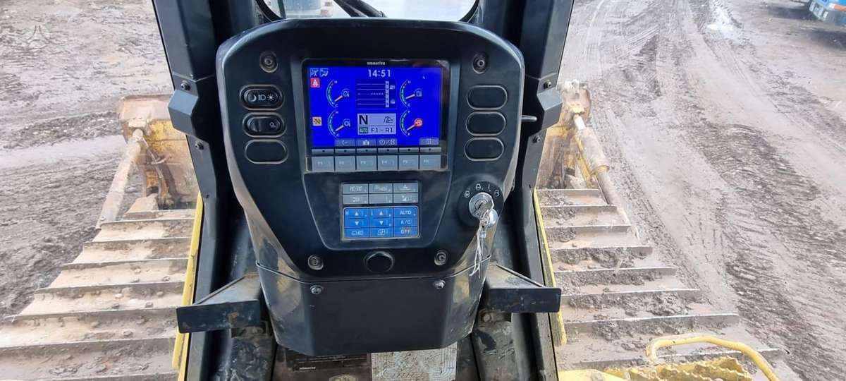 Komatsu D65PX-17, бульдозеры