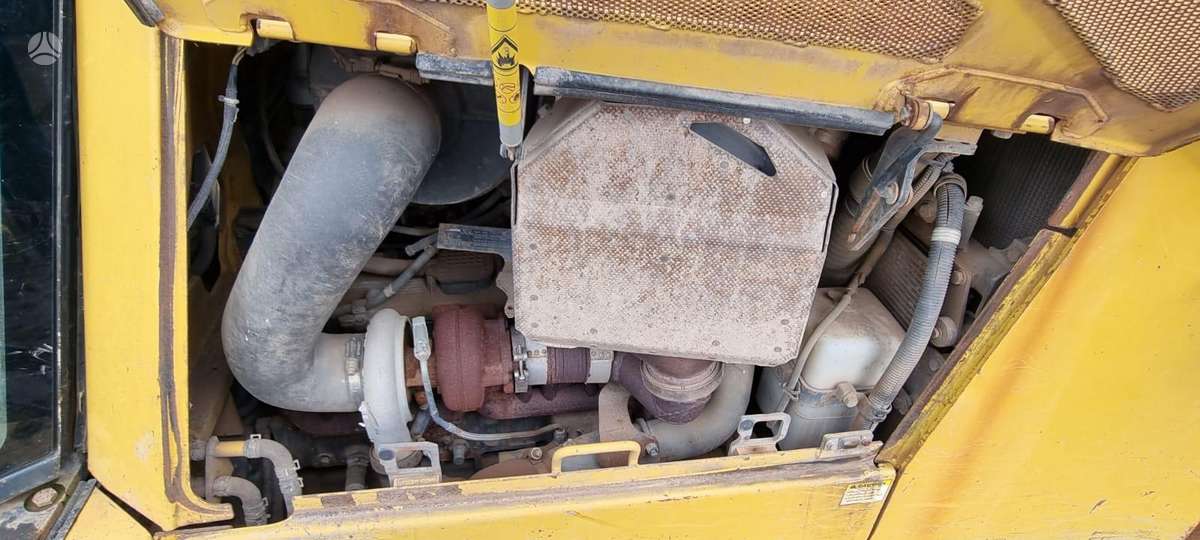 Komatsu D65PX-17, бульдозеры
