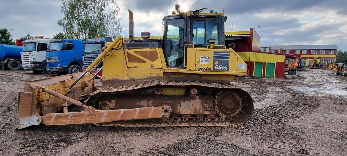 Komatsu D65PX-17, бульдозеры