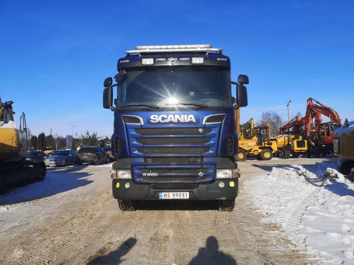 Scania R560 8×4, savivarčiai