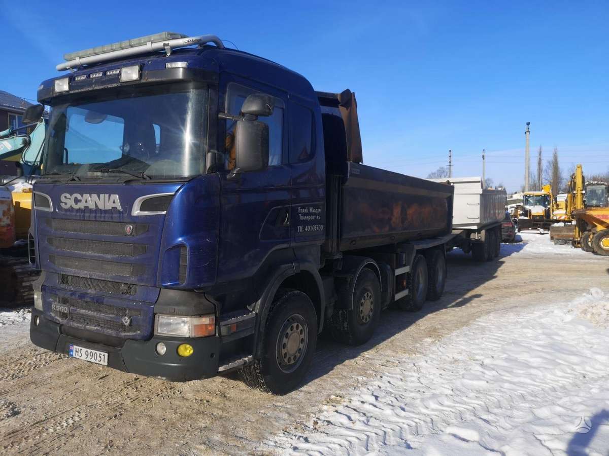Scania R560 8×4, savivarčiai