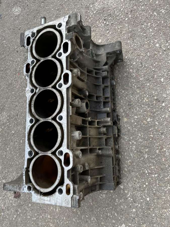 Ford Galaxy engine block