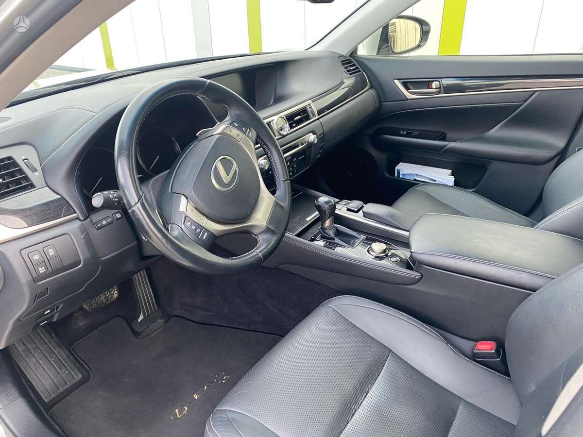Lexus GS 250, 2.5 l., Седан