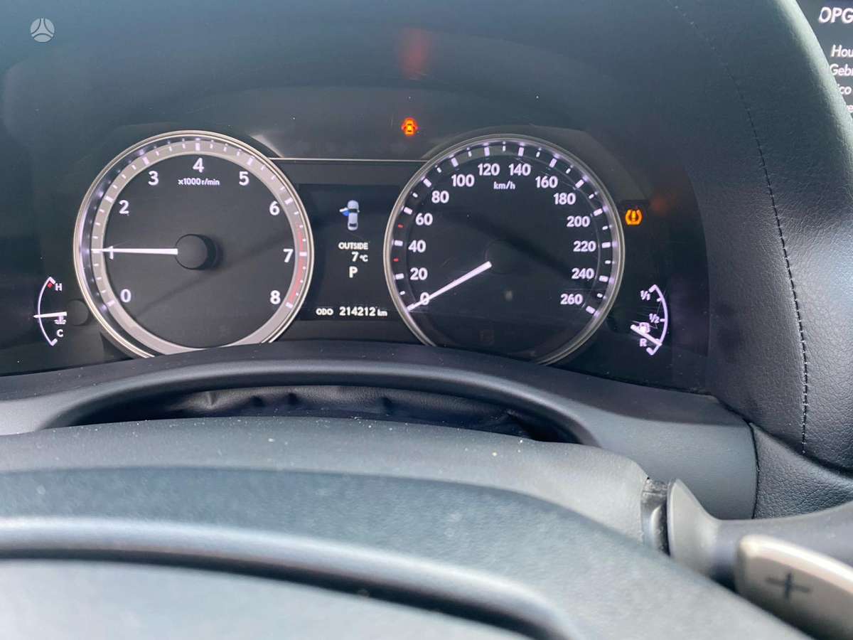 Lexus GS 250, 2.5 l., Седан