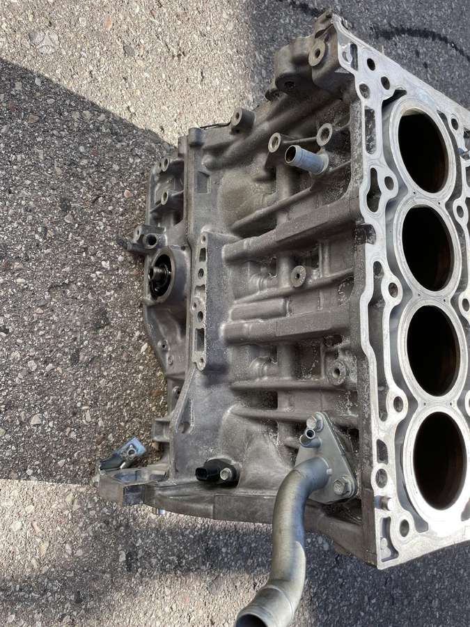 Mitsubishi Lancer, 4n13, variklio blokas