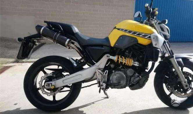 Yamaha R6, superbikes