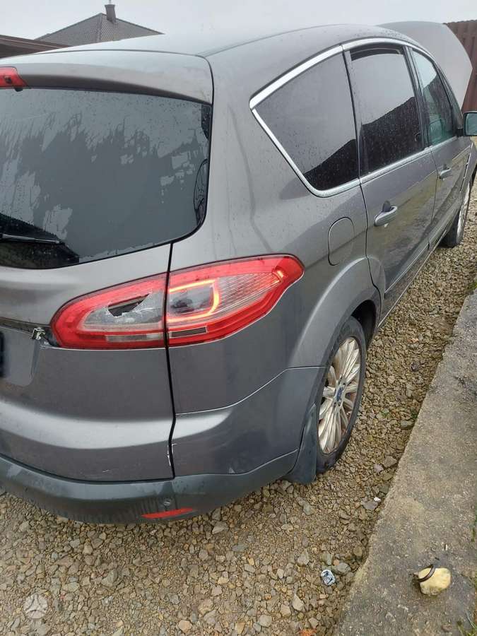 Ford S-MAX