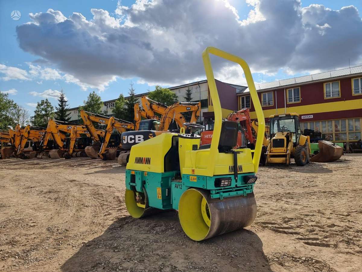 Ammann AV-12, вибромашины