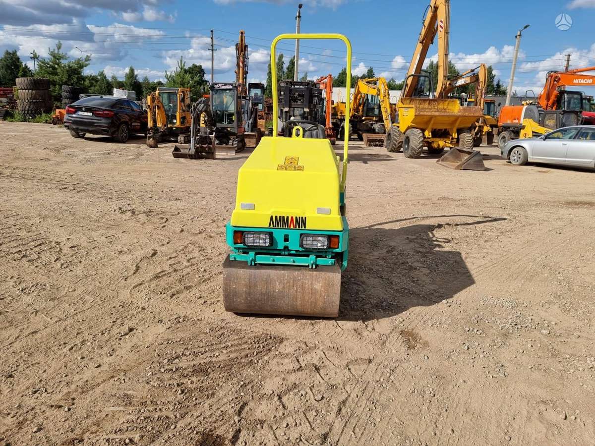 Ammann AV-12, вибромашины