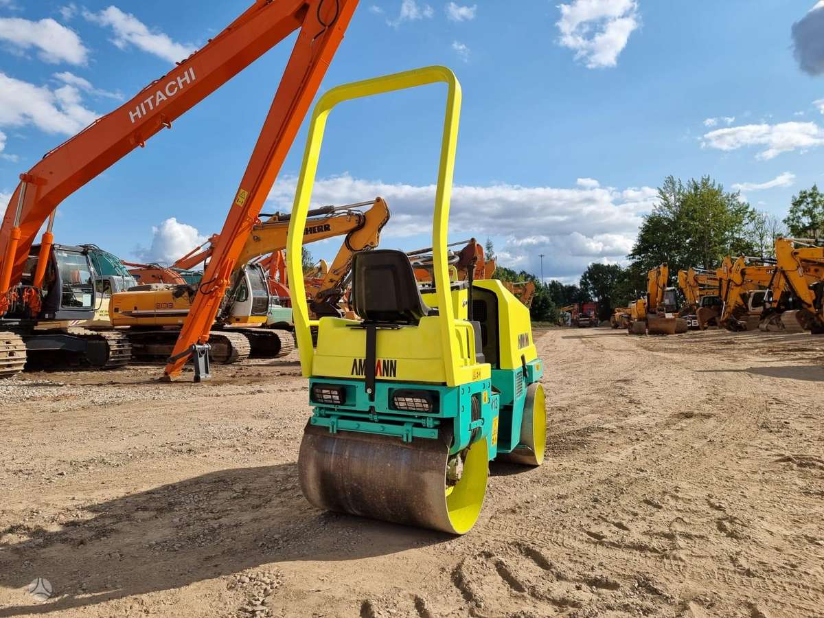 Ammann AV-12, вибромашины