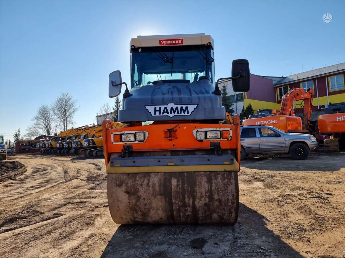 Hamm DV70V0, vibrator / compactor