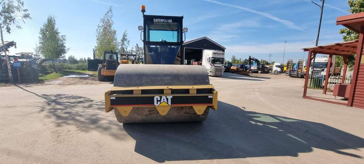 Caterpillar CS-533, vibro technika
