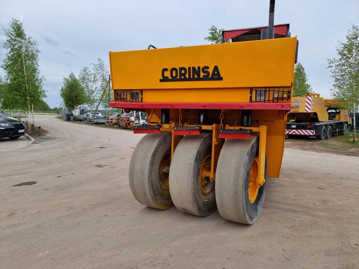 Bomag Corinsa CCN2135, vibrator / compactor