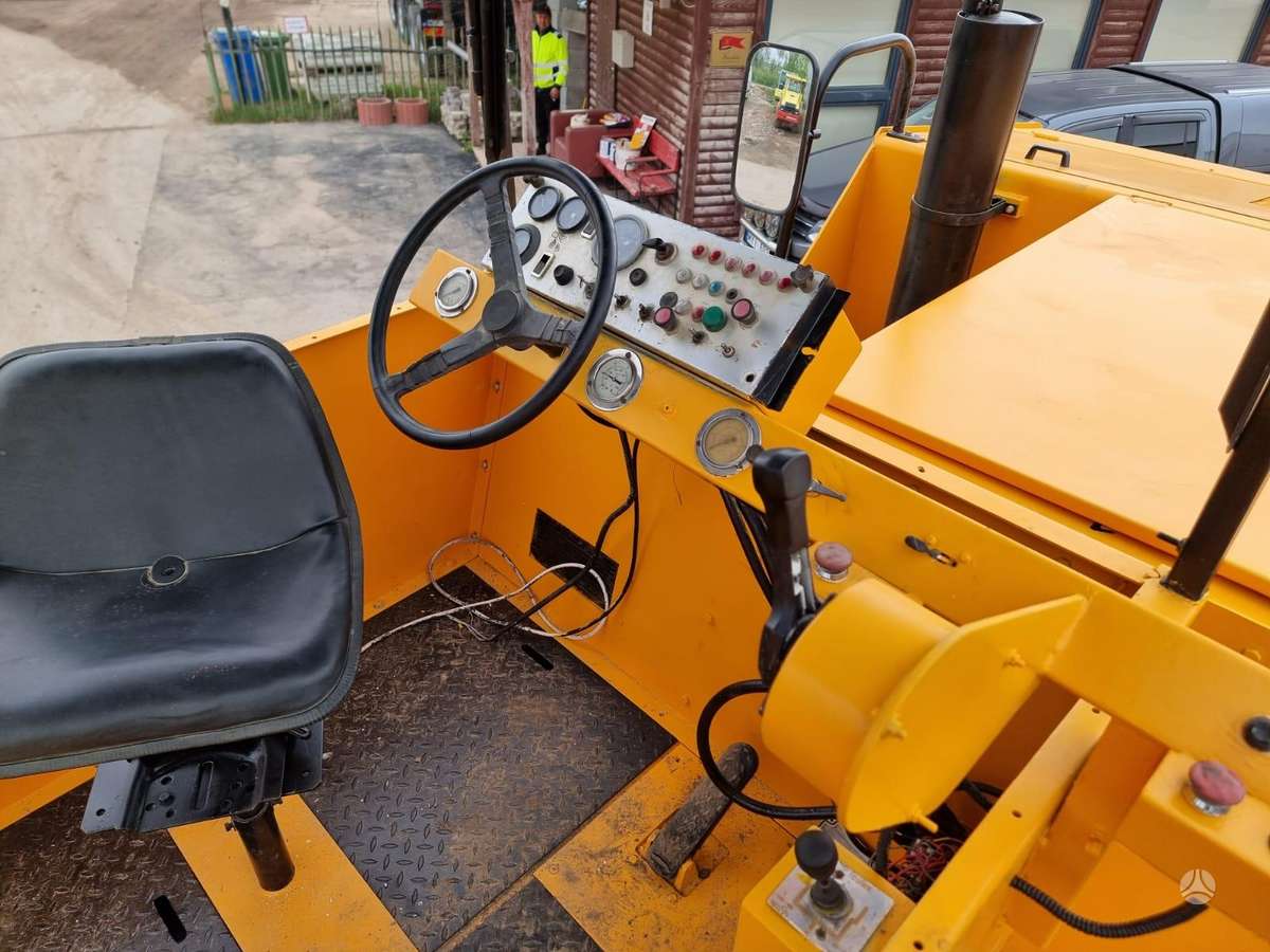 Bomag Corinsa CCN2135, вибромашины