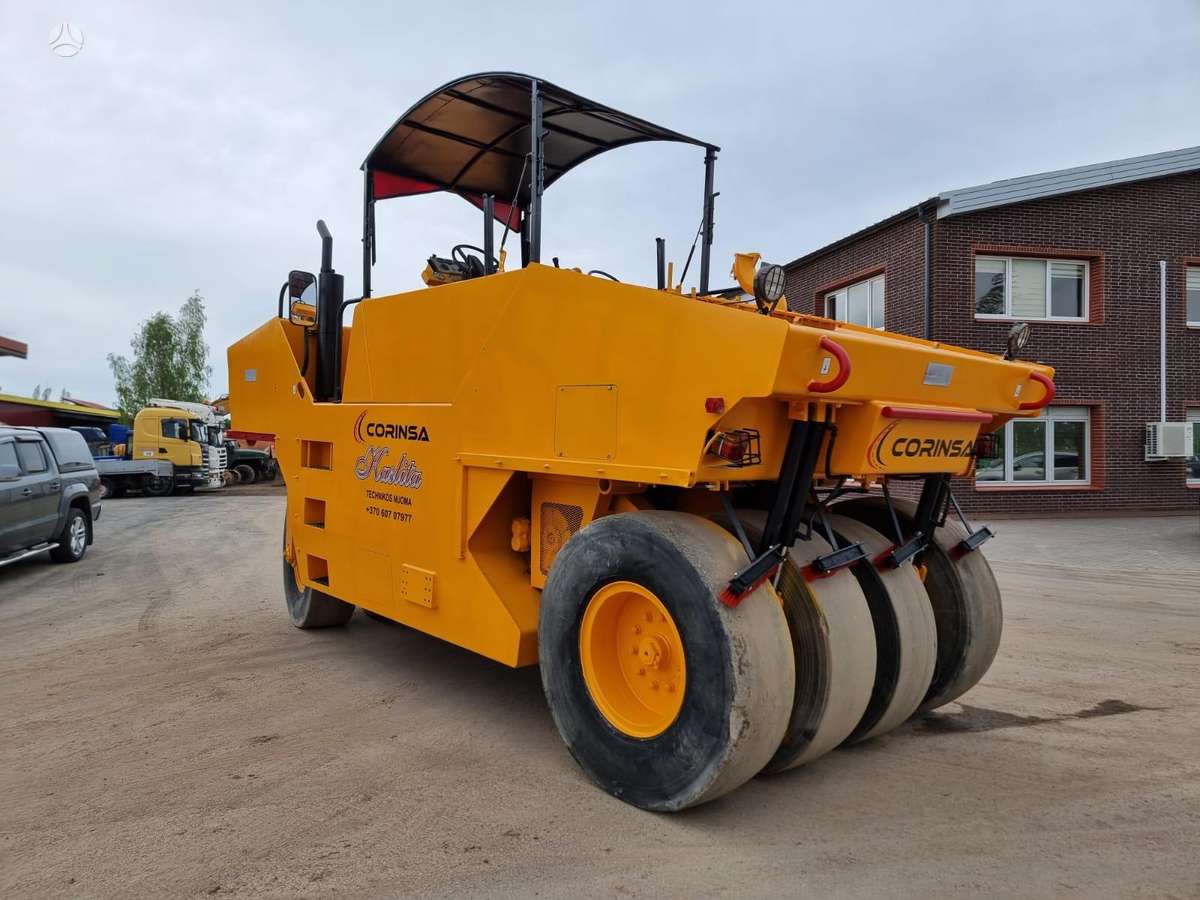 Bomag Corinsa CCN2135, vibrator / compactor
