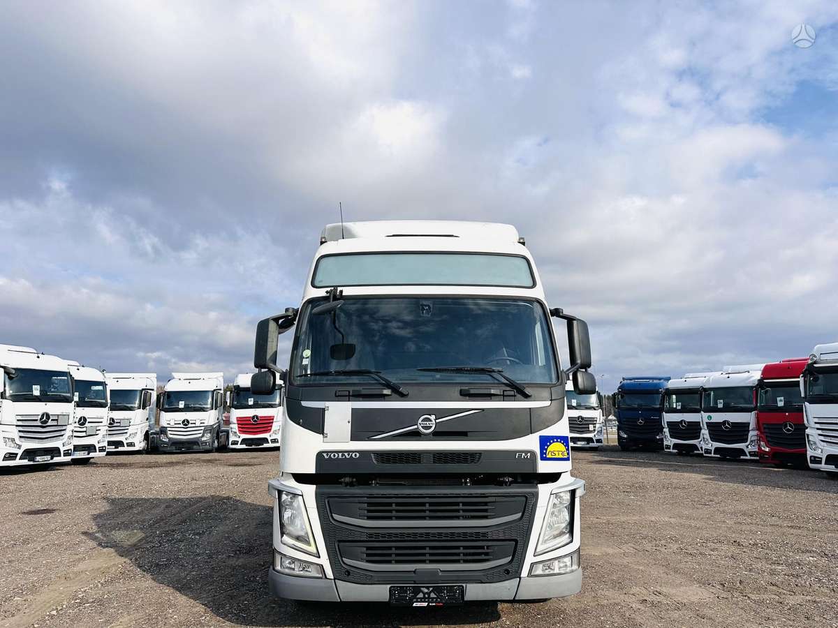 Volvo FM 460 Globetrotter, single sleeper