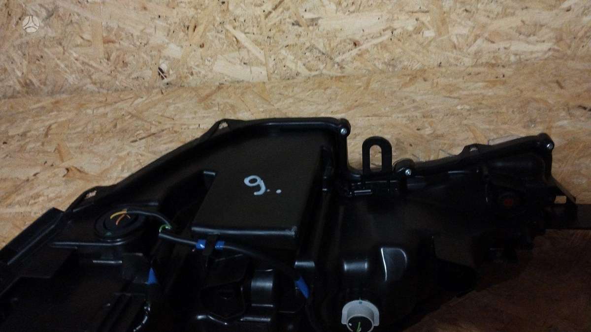 Toyota C-HR body parts