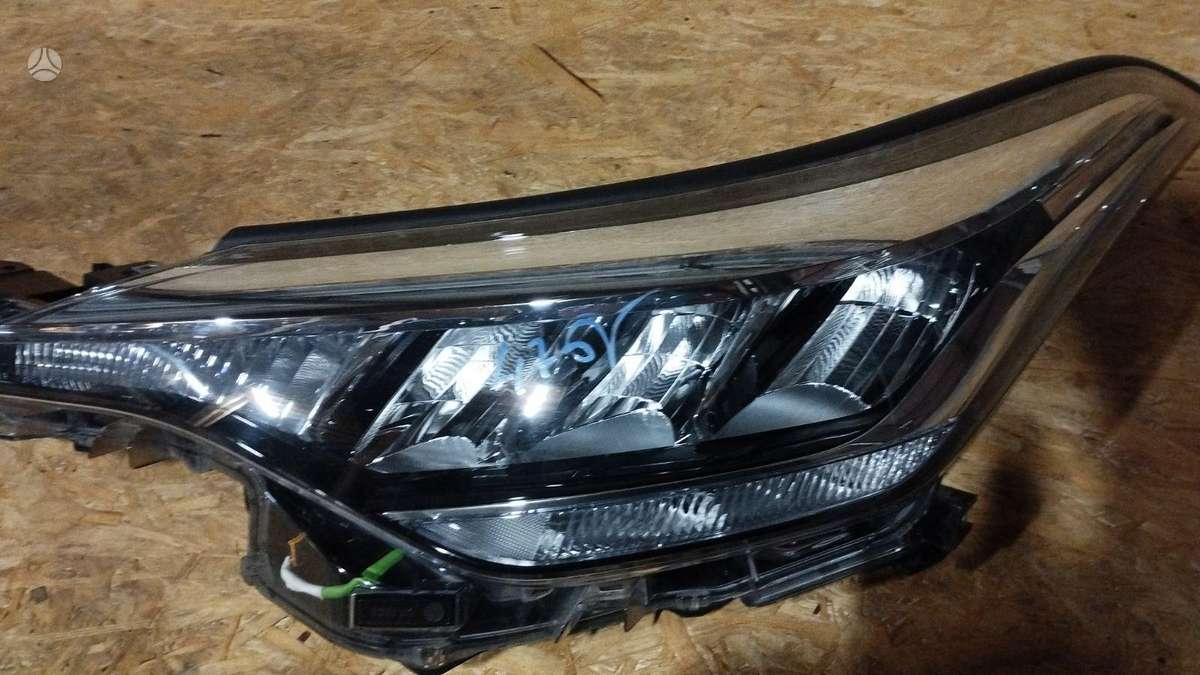 Toyota C-HR body parts