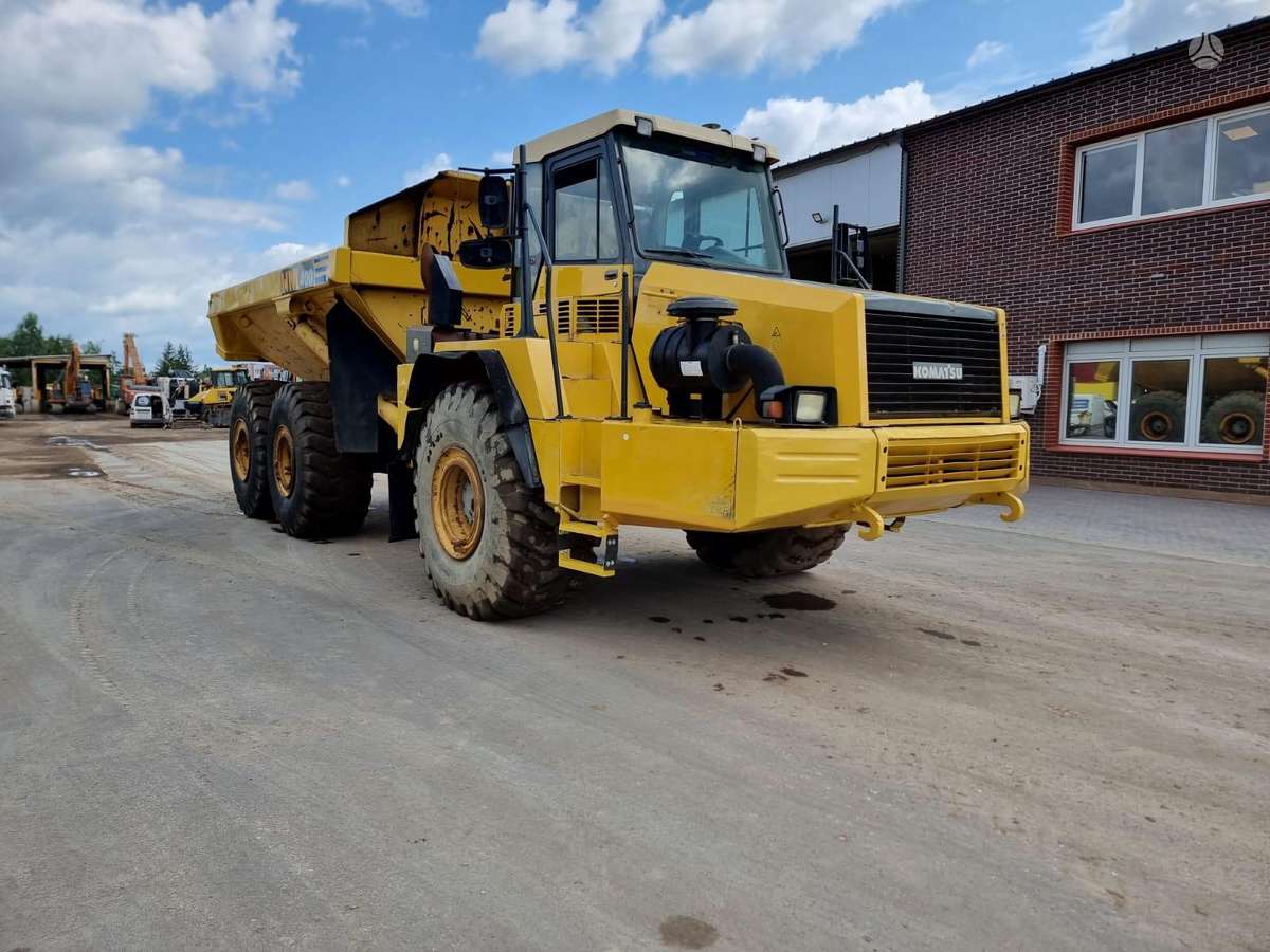 Komatsu HM 400 6*6, dumpers / tippers
