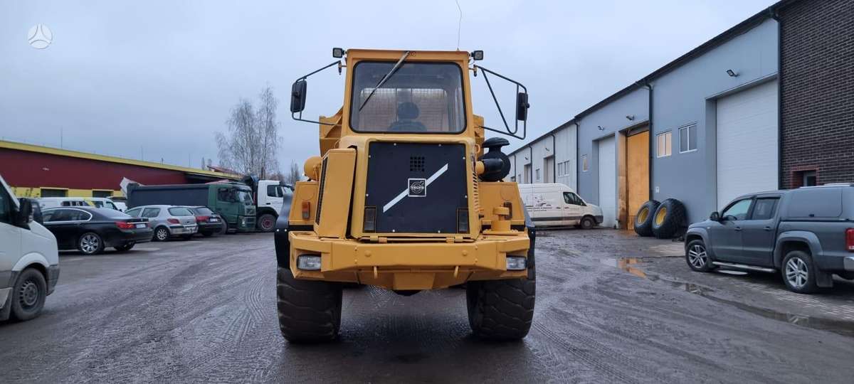Volvo A25 C 6X6, самосвалы