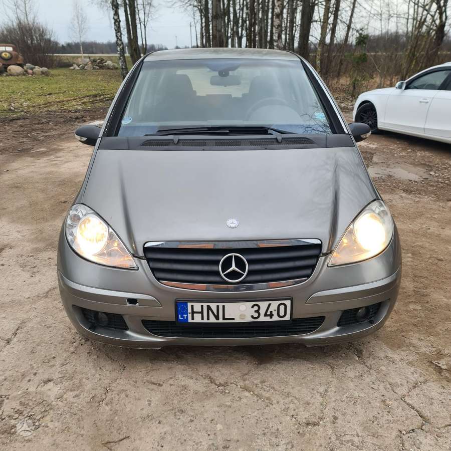 Mercedes-Benz A180 по частям