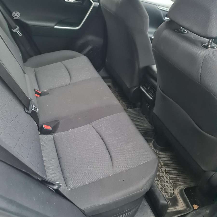 Toyota RAV4 по частям
